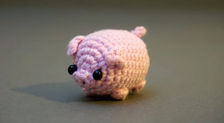 Baby Pig Amigurumi