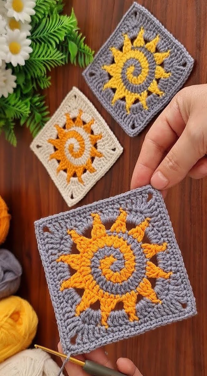Crochet Granny Square - Spiral Sun